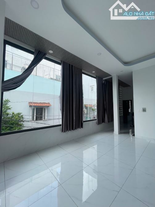 BÁN NHÀ 3lầu,4pn-2 MẶT HXH 10m PHAN HUY ÍCH,ngang 5m, CN: 80m²,  GIÁ: 7.5 tỷ - 2