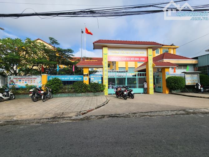 Bán đất, 5x20 Mặt tiền An Thạnh xe hơi tránh gần trường học, nhỉnh 2 tỷ - 2