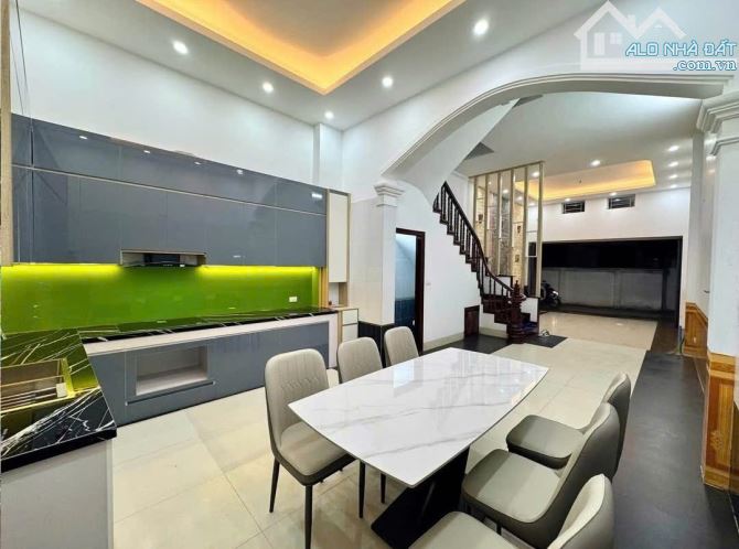 Nhà Tam Trinh Chính Chủ, 65m², 3 Tầng, Mặt Tiền 5m, Kinh Doanh Đỉnh, 9 Tỷ - 2