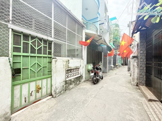 Bán Gấp Nhà Cũ 50m2 (4x12,5), HXH Thông Thoáng Lê Văn Sỹ - Huỳnh Văn Bánh - Chỉ 6.6 Tỷ TL - 2