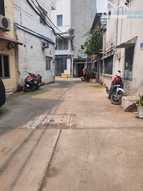 Hẻm ô tô tránh- Đường Nguyễn Quý Anh- khu dân trí cao- đang có dòng tiền - 2
