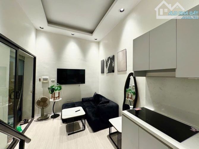 Xã Đàn 2 - Nhà dân xây chắc chắn - Chủ tặng full nội thất - Khách dọn về ở ngay - Gần phố - 2