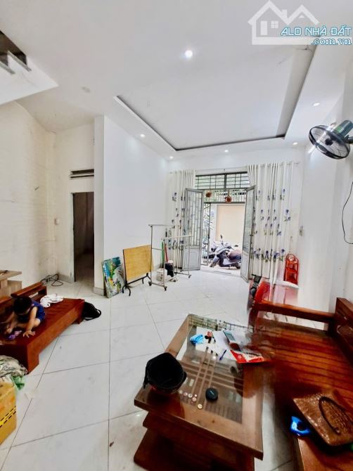 ❤️‍🔥NHÀ NGANG KHỦNG 8M X 15 M  HẺM TRƯỚC NHÀ 7M - NHÀ 2 TẦNG  CHỈ 4,2 TỶ - NGAY BV BÌNH T - 2