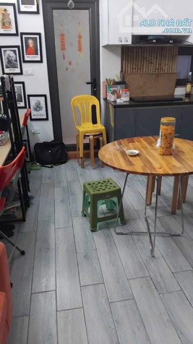NHÀ PHẠM VĂN ĐỒNG – MỚI XÂY – SÁT PHỐ – 62M² – 5 TẦNG – 17 TỶ (BTL152072) - 2