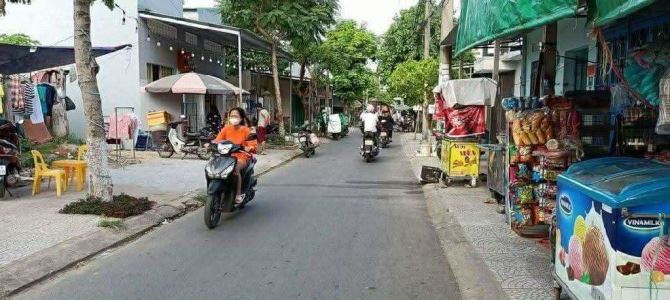 Hàng Hiém đầu tư- nhà mặt tiền - 168m2- Ngang 7m- chỉ 3,3tỷ - 2