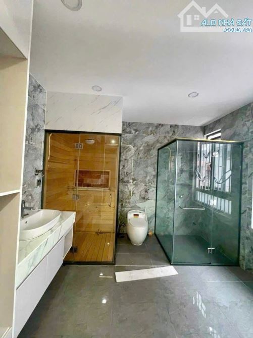 Bán Nhà Đẹp (Căn Góc) Đường Lớn -  Phường Nam Nha Trang Khánh Hòa Cách Biển TRần Phú 900m - 2