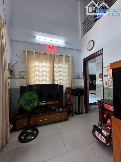 🌈Dt 10x15 NHÀ TRUNG TÂM THỊ TRẤN HÓC MÔN VỊ TRÍ ĐẸP DỌN VÀO Ở NGAY - 2