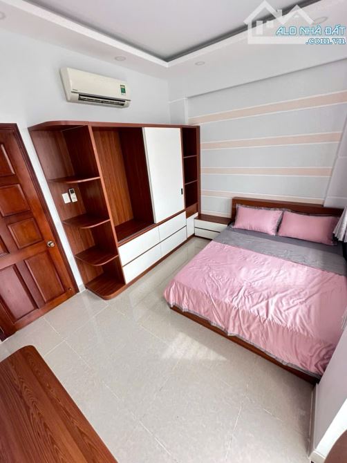 Phạm Văn Chiêu- 47m2 - 4 Tầng - 6.xx tỷ - 4 PN- Hoàn công - SHR - 6