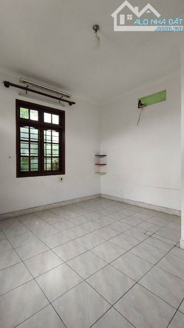 BÁN NHÀ 2 TẦNG 214M2 NGANG 13.3M MẶT TIỀN ĐƯỜNG SỐ 12 TĂNG NHƠN PHÚ B – 25 TỶ - 2