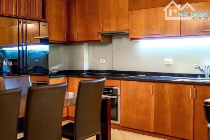 BÁN NHÀ PHÂN LÔ TRUNG KÍNH, CẦU GIẤY - 70M x 5T - MT 5M - Ô TÔ TRÁNH - KINH DOANH - 2