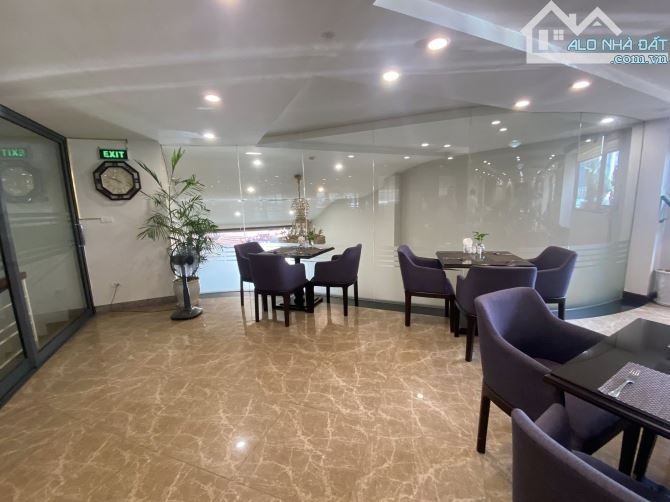 NGUYỄN KHÁNH TOÀN – KHÁCH SẠN 12 TẦNG – 258/288M² – MT 10M – 215 TỶ - 22