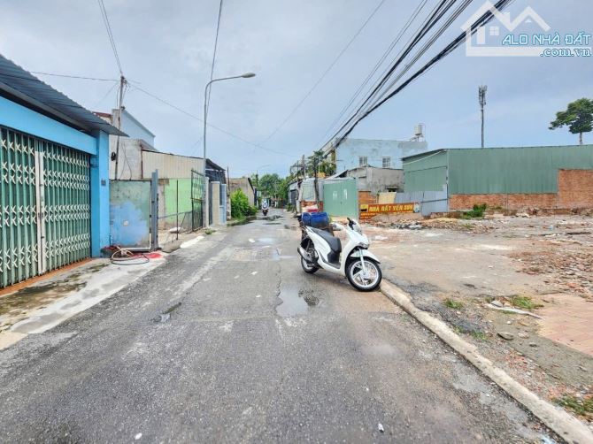 4,5Tỷ TL🔥Bán đất 187,2m2 có nhà cấp 4 MT đường Bình Chuẩn 07, P.Bình Chuẩn Tp.Thuận An - 3