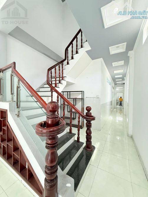 Cho thuê nhà hẻm đường Quang Trung, Ninh Kiều Cần Thơ - 3