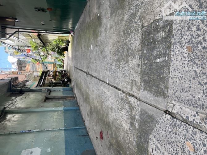 B.ÁN NH.À GI.Á CỰC RẺ TRUNG TÂM QUẬN 11  HEM 8M THÔNG XE TẢI NGỦ TRONG NHÀ  CÁCH 15M RA MẶ - 3