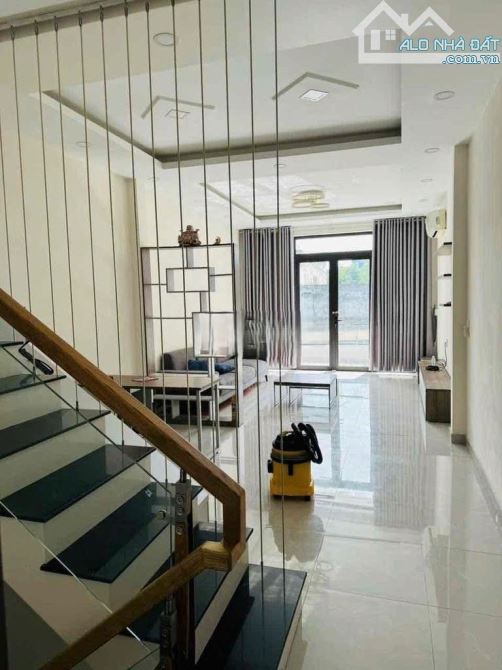 Nhà Cho Thuê Nguyên Căn Hẻm Nguyễn Xí Bình Thạnh - 3
