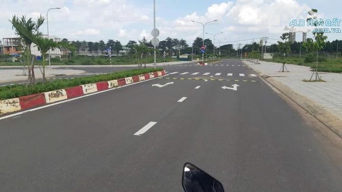 Đất Vùng Ven Hồ Chí Minh chỉ từ 1,2 tỷ - 100m2 - 2