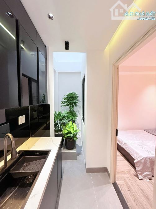 NHÀ 3 TẦNG SIÊU ĐẸP – FULL NỘI THẤT – TRẦN CAO VÂN– GIÁ CHỈ 4,75 TỶ - 3