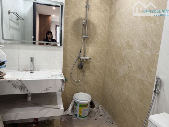 Nguyễn Đức Cảnh - thông Lương Khánh Thiện - Tân Mai    5 Tầng Mới Đẹp - Mặt Ngõ Thông - - 3