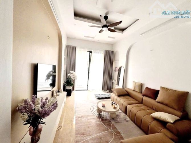 Cắt Lỗ Cần Bán Gấp Nhà 5T Vĩnh Khang , 53M2,Nhỉnh 6,6ty, 20m ra đường ngọc hồi 30m - 3
