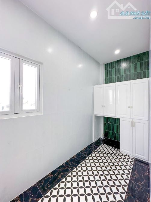 BÁN 2 CĂN NHÀ TRỆT 2 LẦU XÂY MỚI RẤT ĐẸP - LỘ Ô TÔ | GẦN ĐẠI HỌC Y DƯỢC - 3