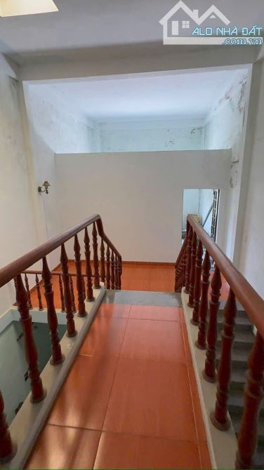 Cần bán gấp căn nhà 3 tầng ở đường Mẹ Thứ , khu vực Hòa xuân, Cẩm Lệ, Đà Nẵng - 3
