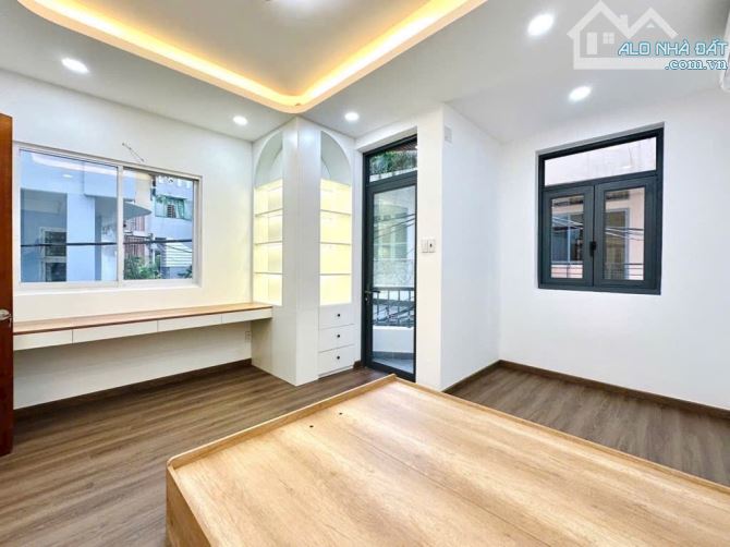 Nhà đẹp Phú Nhuận-Hẻm ô tô-Giáp Q1,Q3-Sát MT Nguyễn Đình Chính-P11-60m2-4,3x14-4tầng-4PN - 3