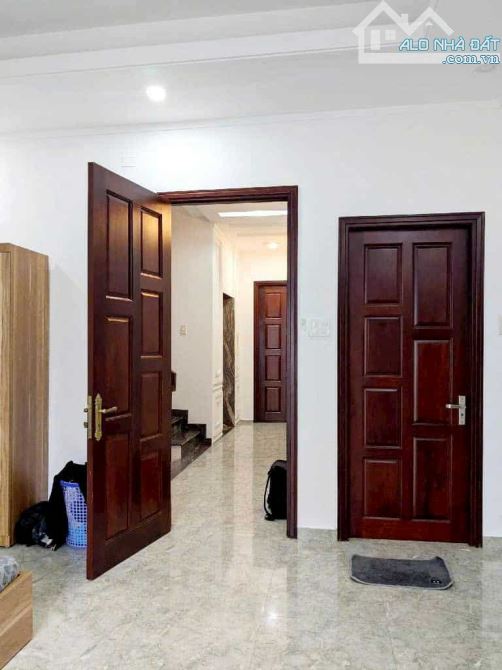 CỰC PHẨM GIÁP BÌNH THẠNH - ĐƯỜNG XE TẢI PHAN VĂN TRỊ - 6 TẦNG - 17 TỶ - 3