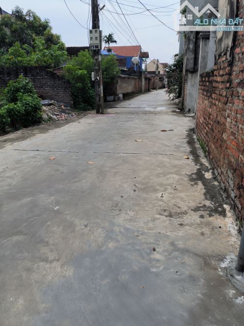 BÁN ĐẤT LÔ GÓC Ô TÔ TRÁNH TÂN DÂN SÓC SƠN 100M2 - 6MT GIÁ CHÀO 3.35 TỶ - 3