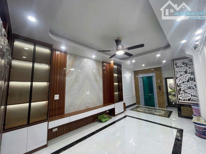 NHÀ MỚI CẦU DIỄN 6 TẦNG THANG MÁY GIÁ 7,45  TỶ FULL NỘI THẤT - 3