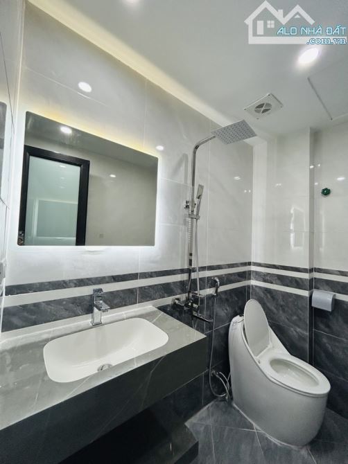 YÊN HOÀ - CẦU GIẤY - 34M x 5 TẦNG - MT 4.1m - CĂN GÓC - FULL ĐỒ - NHỈNH 7 TỶ - 3
