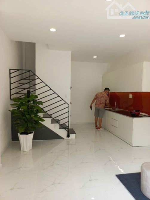 NHÀ 1 TRỆT 1 LẦU LÊ THÚC HOẠCH – TÂN PHÚ – 29M²( 4,1x7,1) – 2PN – CHỈ 3,9 TỶ – VÀO Ở NGAY - 3