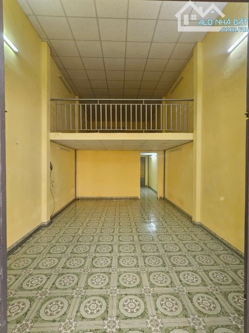 Ngộp Bank, gấp bán nhà 15/...Thống Nhất, F11, Gò Vấp, 56m2, C4, 2PN, nhỉnh 4 tỷ - 3