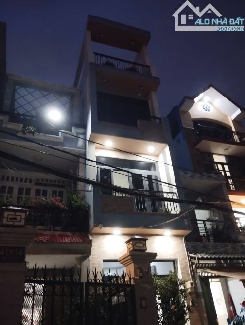 4 TẦNG 44M2 - HẺM XT- LÊ ĐỨC THỌ P17 GV- GẦN NGÃ 3 L.H.PHÁI- 5.85 TỶ - 3