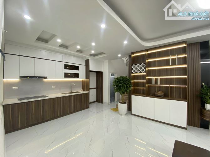 Bán nhà phố Đội Cấn 48m2, 4 tầng mặt tiền 6.6m lô góc sân vườn 13.3 tỷ hiếm Ba Đình - 3