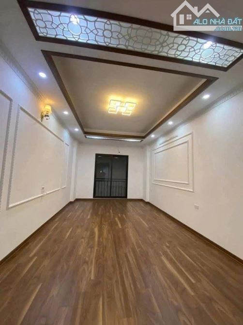 VIỆT HƯNG VỊ TRÍ ĐẸP,GIÁ TỐT NHẤT KHU VỰC - 3