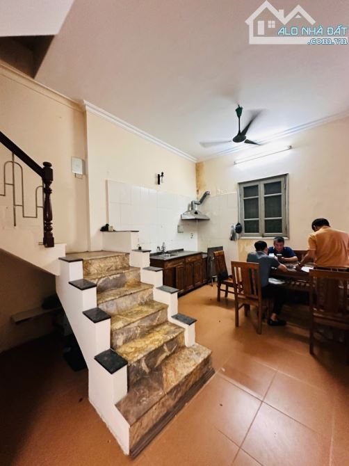 BÁN NHÀ PHẠM VĂN ĐỒNG – BẮC TỪ LIÊM - 80M2 x 4 TẦNG – GIÁ 21 TỶ - 3