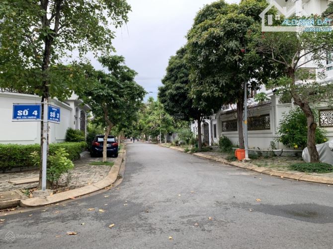 Bán đất đường số 3 khu biệt thự Tấn Trường, p Phú Thuận, Quận 7. Dt 12x20m. Giá: 24 tỷ TL - 3