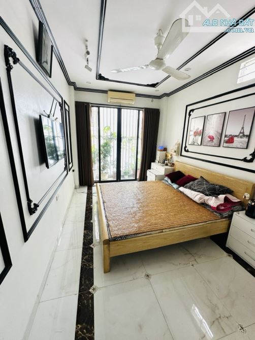 ĐÔNG QUAN, CẦU GIẤY - 49M2 - 5 TẦNG - NGÕ THÔNG - VỈA HÈ - Ô TÔ TRÁNH - 3