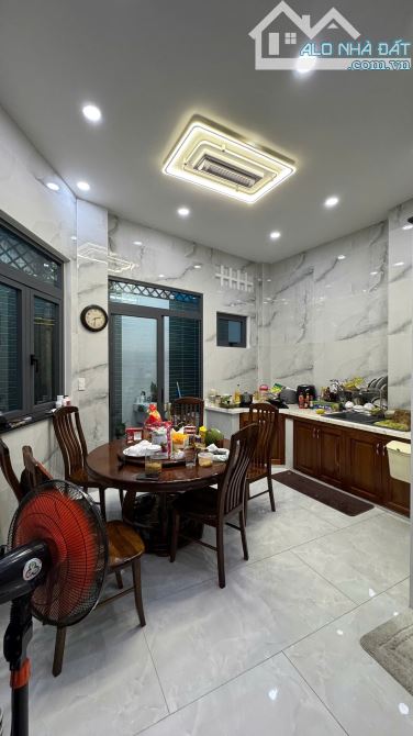 🌟 SIÊU PHẨM MỚI 100% – CÓ THANG MÁY – MTKD PHAN XÍCH LONG Q11 GIÁ MỀM 14.5 TỶ - 3