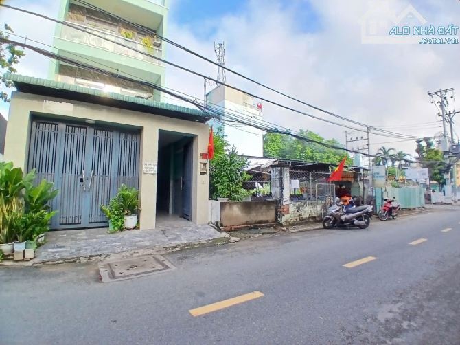 BÁN ĐẤT MẶT TIỀN đường ô tô Quận 2 đường nối Nguyễn Thị Định Đường 20M ngang 5M - 3
