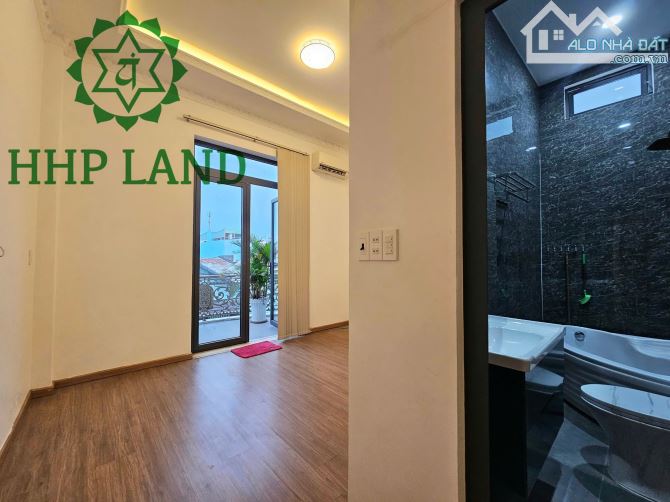 Cần bán gấp nhà vị trí 2 đường Nguyễn Ái Quốc, gần trại giam B5 - 3