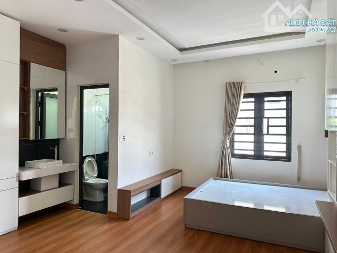BÁN NHÀ 4 TẦNG MẶT TIỀN NGÔ VĂN SỞ NGAY GÓC NGÃ TƯ, CẠNH NHÀ THUỐC LONG CHÂU. GIÁ SẬP SÂU - 3