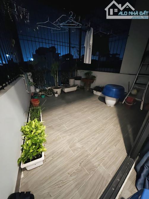 VIỆT HƯNG Ở LUÔN - MÁI ẤM NHỎ 3 NGỦ - KỈ NIỆM NỘI THẤT XỊN - 7 TỶ NHỎ - 3