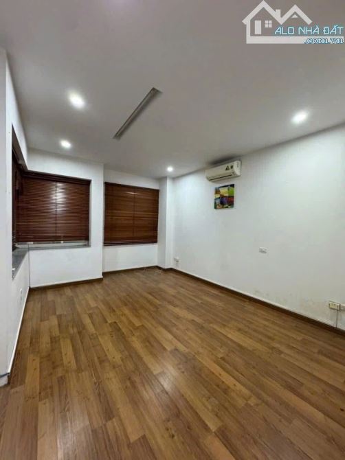 BÁN NHÀ PHÂN LÔ LINH LANG, BA ĐÌNH - 80M x 5T - Ô TÔ TRÁNH - KINH DOANH - GIÁ 31.5 TỶ - 3