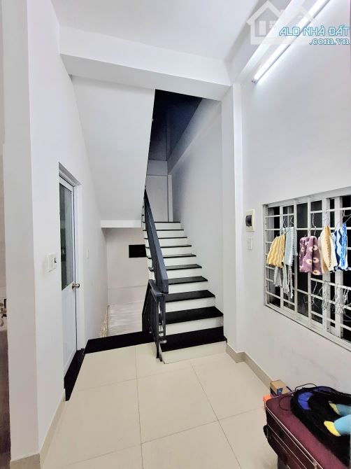 🏡 NHÀ 3 TẦNG NGAY BIỂN MÂN THÁI - SÁT MẶT PHỐ, OTO ĐẬU ĐỖ, chỉ hơn 4 tỷ🏡 - 3