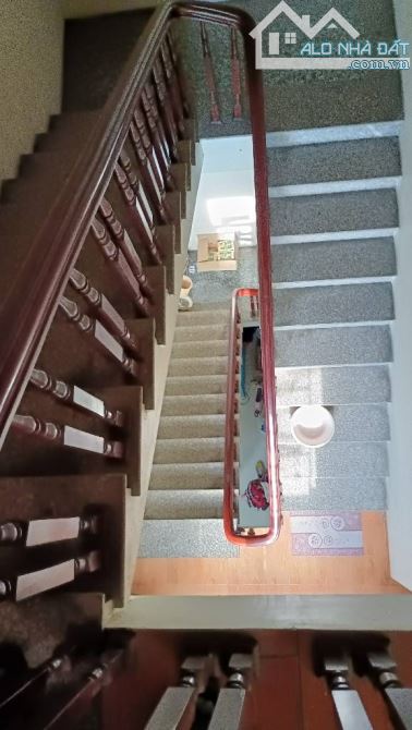 TĐC - Đông Dư -120m 3 Tầng - MT 8m - Dân Xây kiên cố - Ở+ Cho Thuê chỉ_13,85 Tỷ - 8