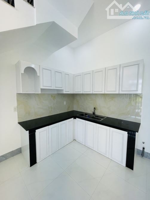 Nhà mới xây dựng tân cổ điển P2, Mỹ Tho, Tiền Giang - 4