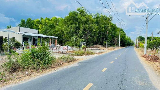 Long Mỹ- Phước Hải Lô đất 75m mặt tiền đường nhựa  2 bên mt hẻm Phủ hông toàn bộ có sẵn 10 - 4