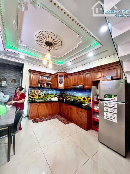 NHÀ BÌNH TÂN KHU LÊ VĂN QUỚI 5 TẦNG,66M2(4×16),5PN,ĐƯỜNG XE HƠI GIÁP TÂN PHÚ - 4
