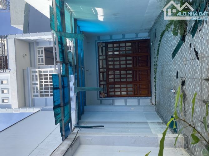 bán nhà 3 tầng mặt tiền đường thạnh Xuân 43 phường thạnh Lộc quận 12,  DT274 m² (4*60) giá - 4